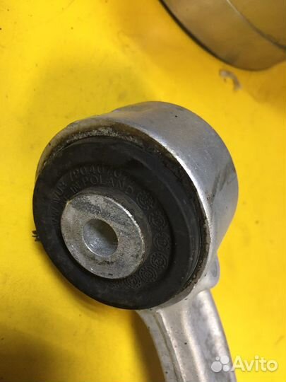 Верхние рычаги touareg NF 2011-2017