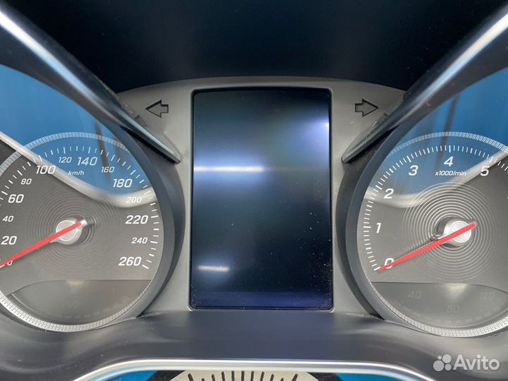 Спидометр Mercedes-Benz C-Class WDD205 274.910 30