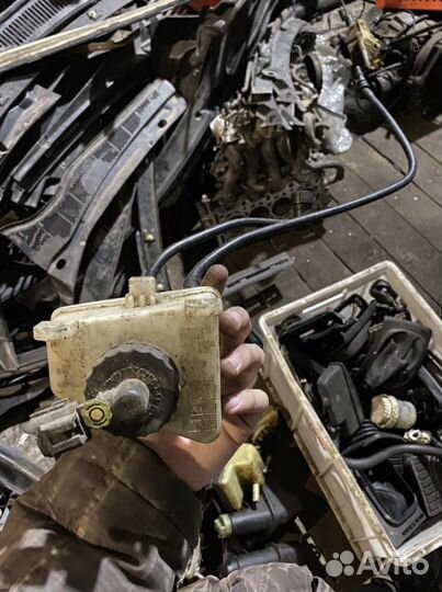 Ford бачок тормозной жидкости форд focu