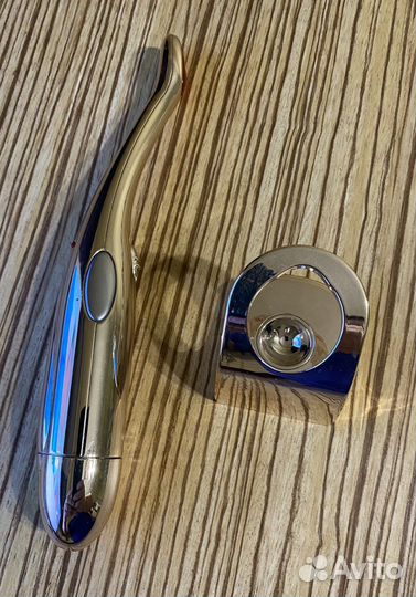 Вибро-Ультро массажор для лица vibra light