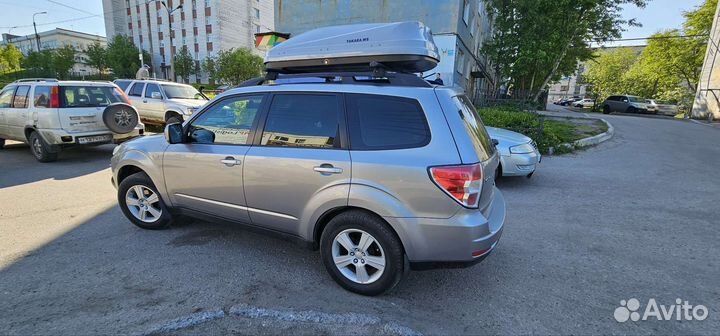 Автобокс автомобильный Takara 19005