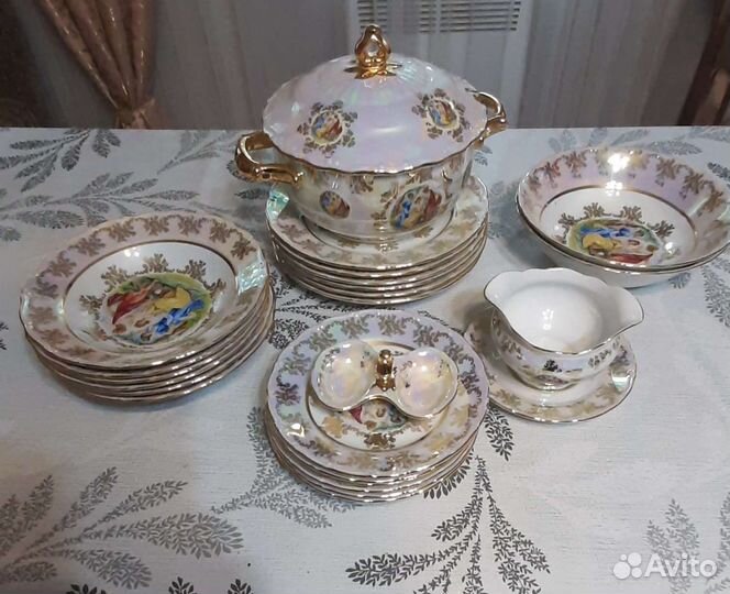 Набор столовой посуды Мадонна