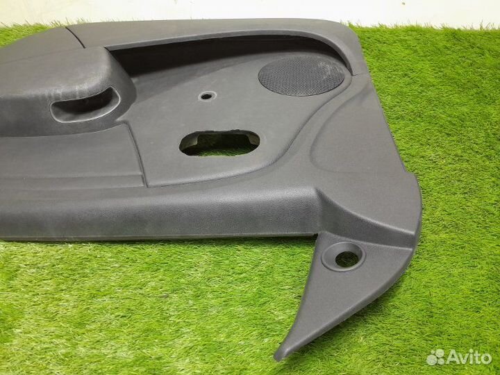 Обшивка двери передняя правая Лада Ларгус
