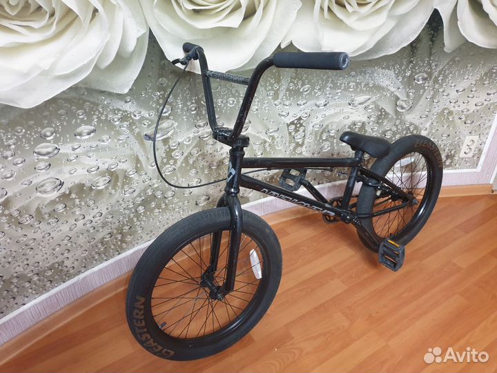 Трюковой велосипед bmx