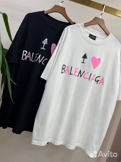 Футболка Balenciaga