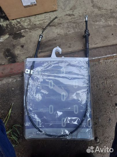 Правый трос ручника киа