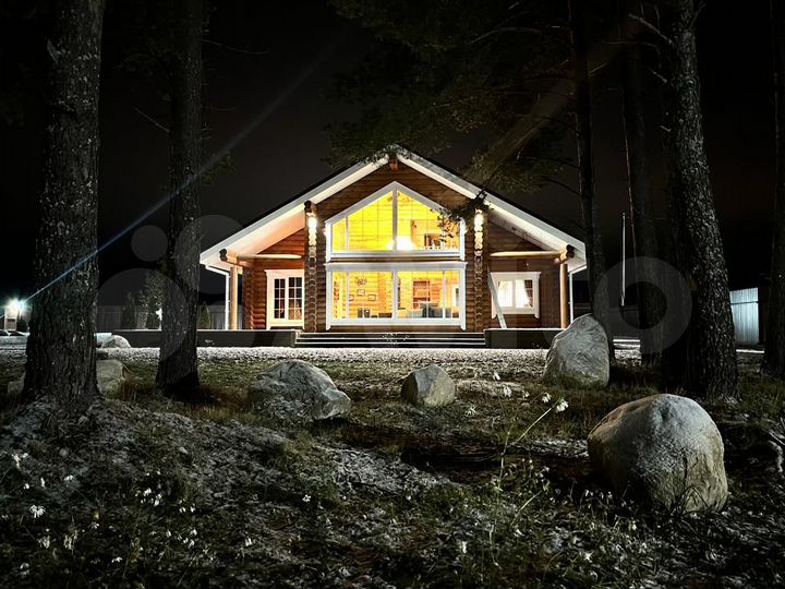 Коттедж 160 м² на участке 30 сот.