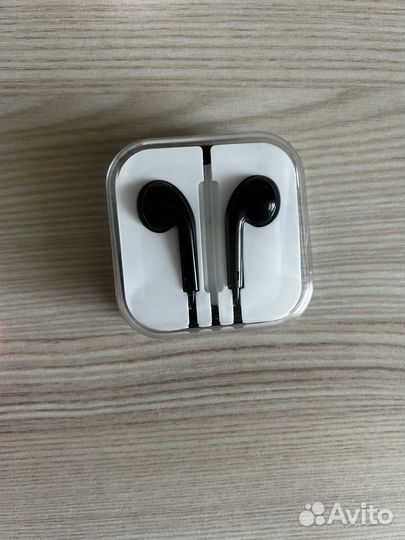 Наушники earpods