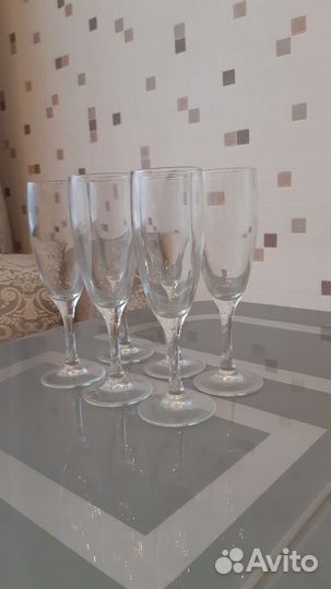 Бокалы для шампанского