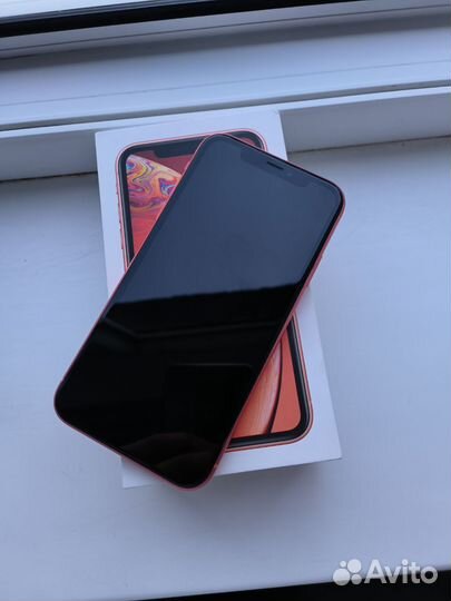 iPhone Xr, 64 ГБ