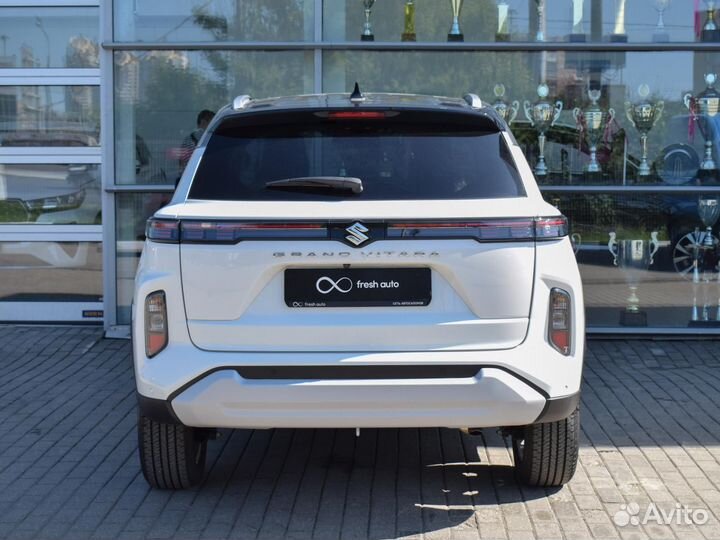 Suzuki Grand Vitara 1.5 AT, 2022, 117 км