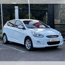 Hyundai Solaris 1.6 AT, 2011, 195 000 км, с пробегом, цена 1 029 000 руб.