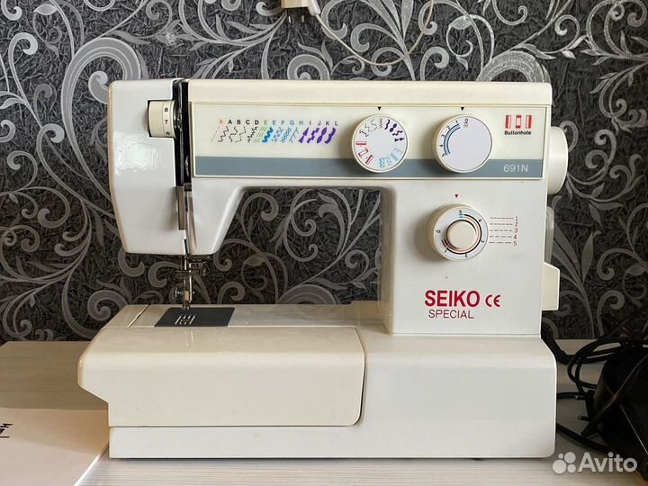 Швейная машина seiko special