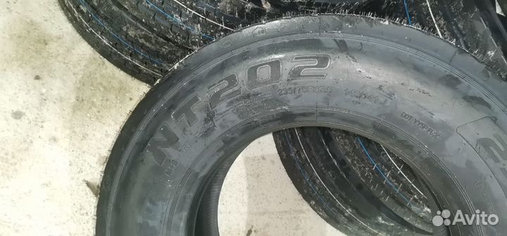 КАМА NT 202 235/75 R17 143