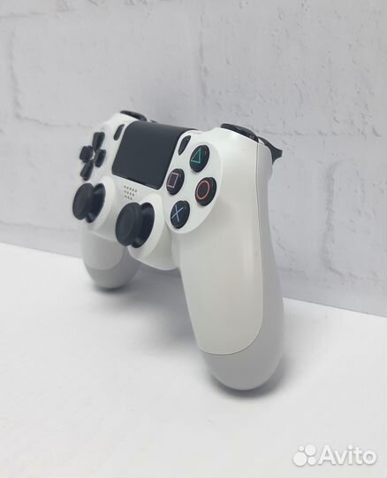 Геймпад White Sony Dualshock 4 Wireless Controller