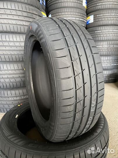 Habilead HF330 225/45 R18 95W