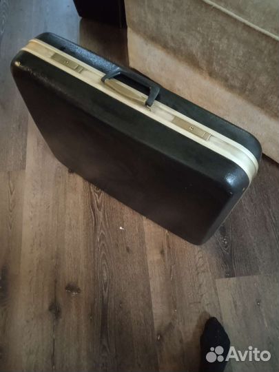 Чемоданы времен СССР