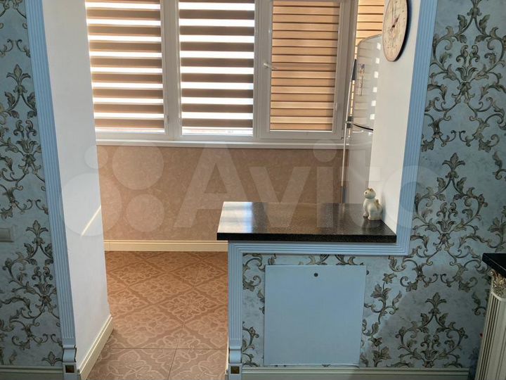 2-к. квартира, 76 м², 2/9 эт.