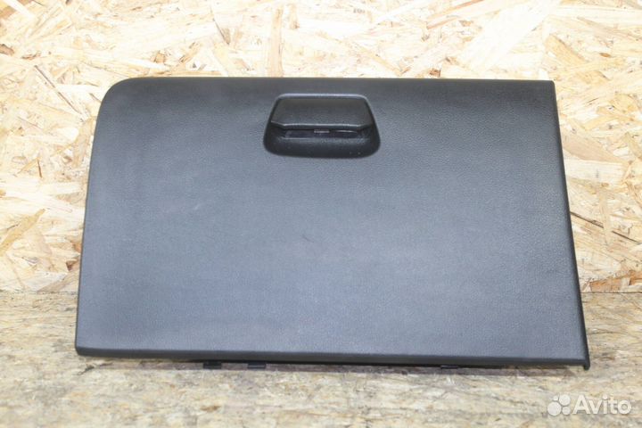 Бардачок Kia Rio 3