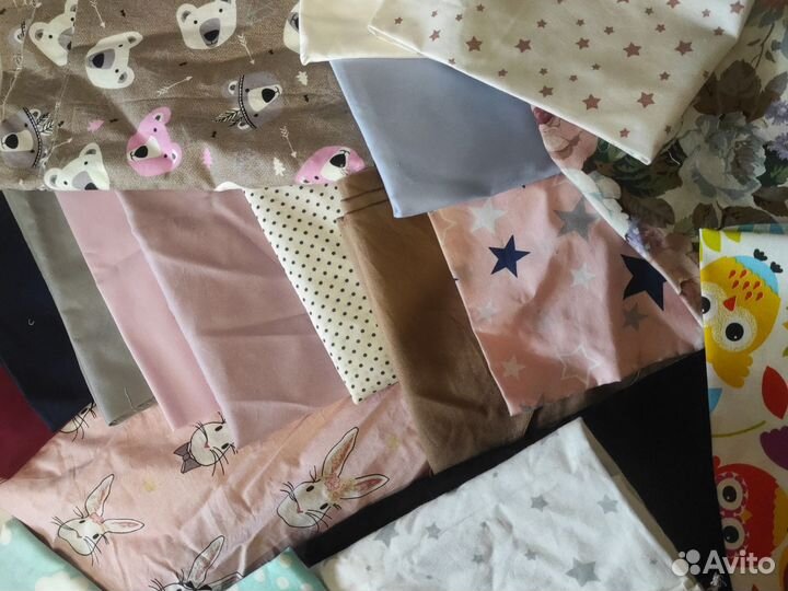 Отрезы ткани коробка