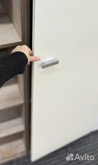 Кухня со столешницей 240 см