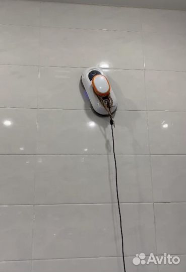 Робот для мойки окон