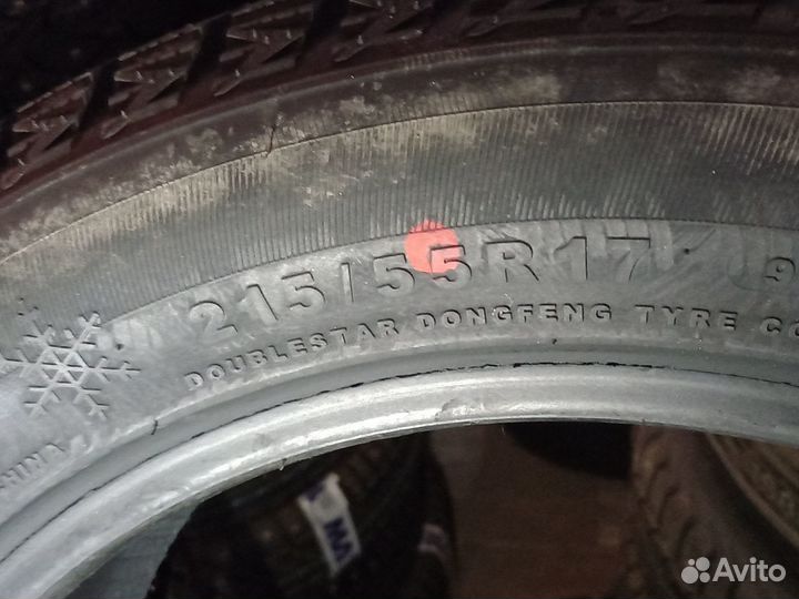 DoubleStar DW01 215/55 R17 94T