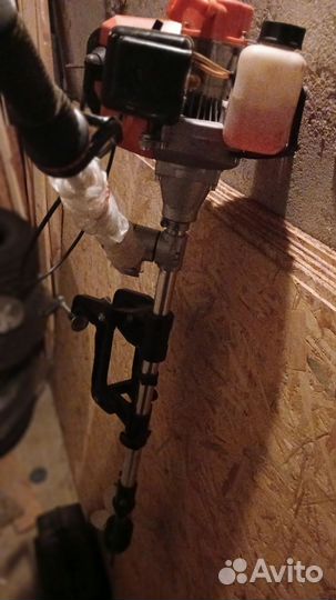 Лодочный мотор