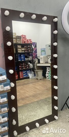 Зеркало с подсветкой