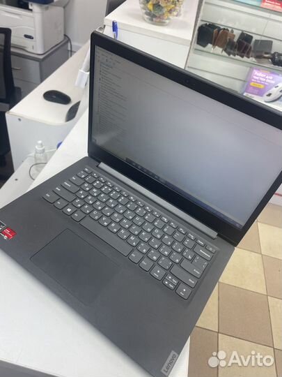 Ноутбук lenovo V14-ADA