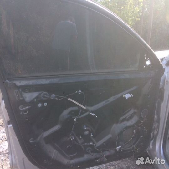 Двери Volkswagen Touareg.Авторазборка