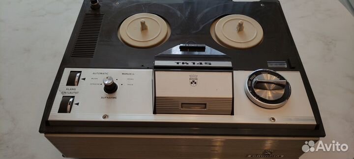 Немецкий катушечный магнитофон Grundig TK 145
