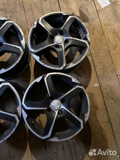 Диски на машину