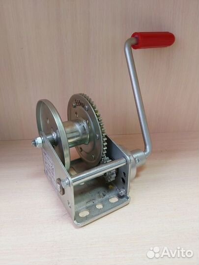 Лебедка для прицепа ручная c тормозом 450кг alko b