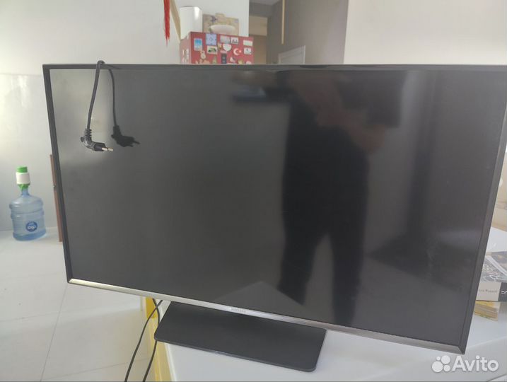 Телевизор Samsung 32 дюйма