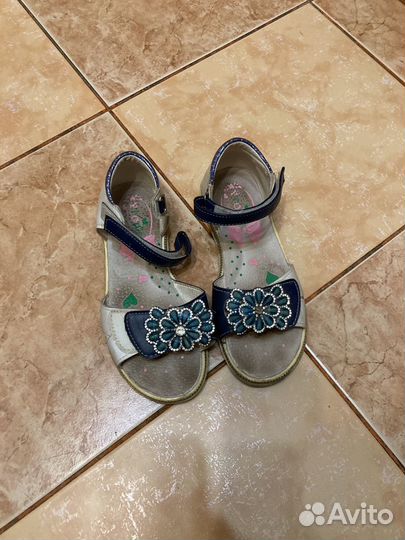 Сандалии для девочки 32 размер