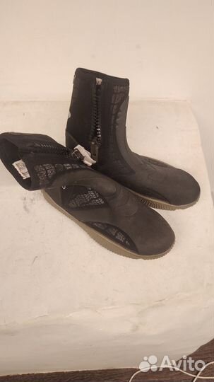 Неопреновые ботинки 35 р