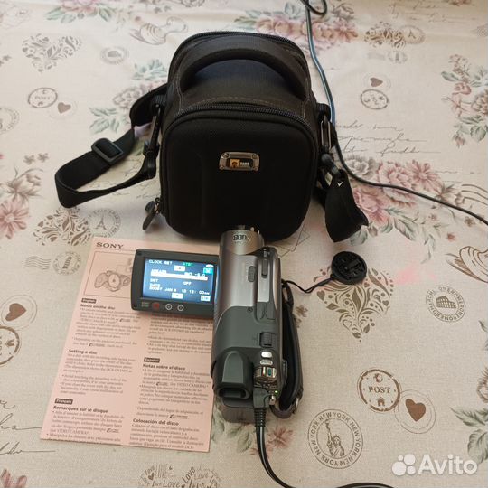 Видеокамера Sony DCR - DVD205