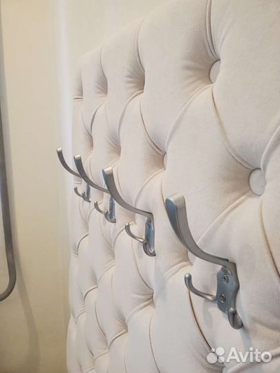 Вешалка в прихожую пуф каретная стяжка