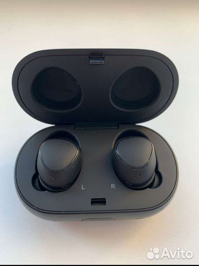 Беспроводные наушники samsung gear iconx