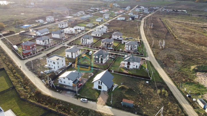 Дом 165,2 м² на участке 7,8 сот.