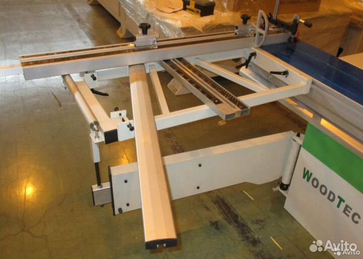 Форматно-раскроечный станок WoodTec