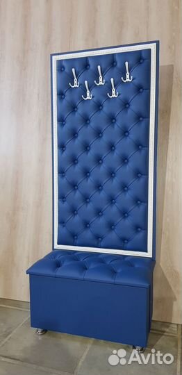 Вешалка в прихожую в каретной стяжке