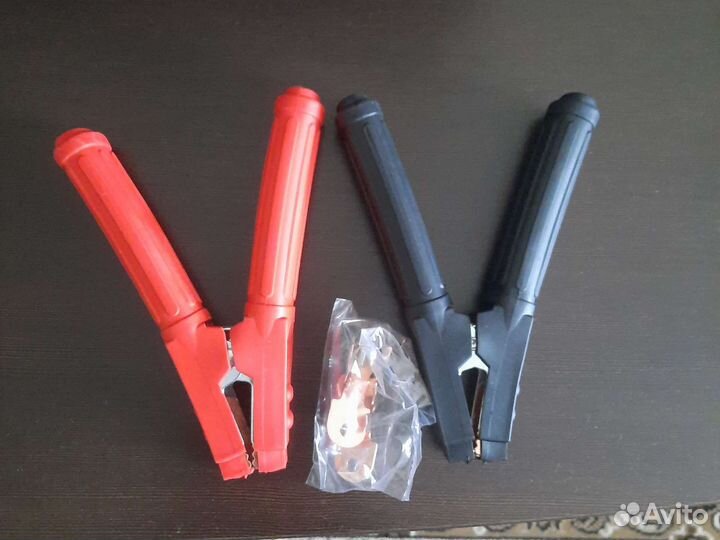 Зажим крокодил