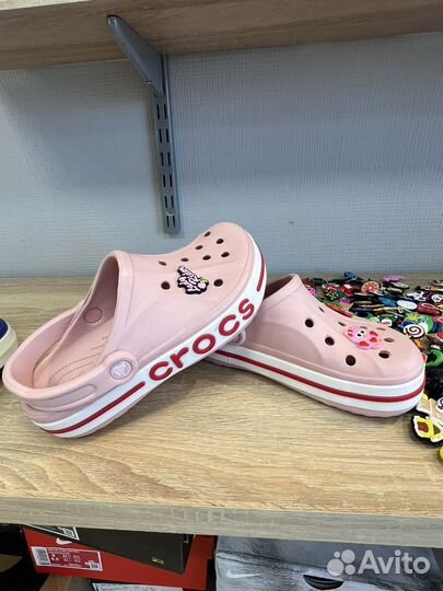 Crocs женские розовые