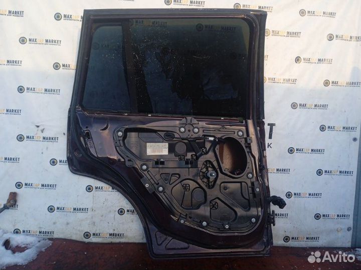 Дверь Ford Fusion 1.4 задн. лев. (б/у)