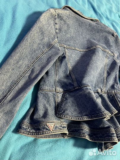 Джинсовый пиджак guess