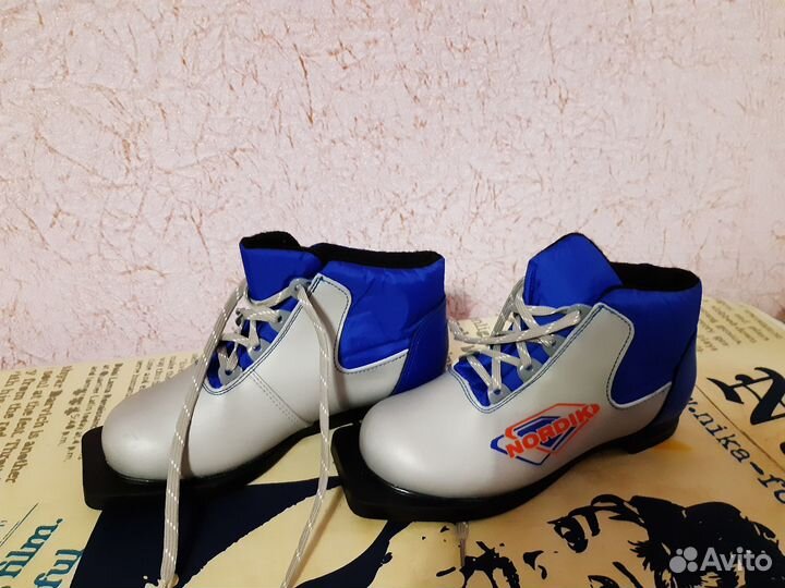 Детский снегокат бу