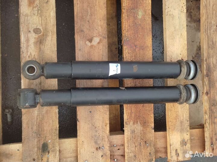 Амортизаторы передние MAN TGL 12.180