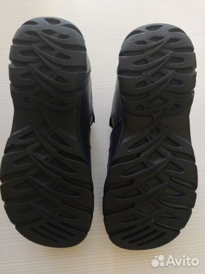 Новые школьные туфли нат.кожа на мальчика,р32